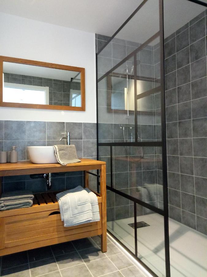 Chambres D'Hotes Quatre Mains Saint-Priest-des-Champs Zewnętrze zdjęcie