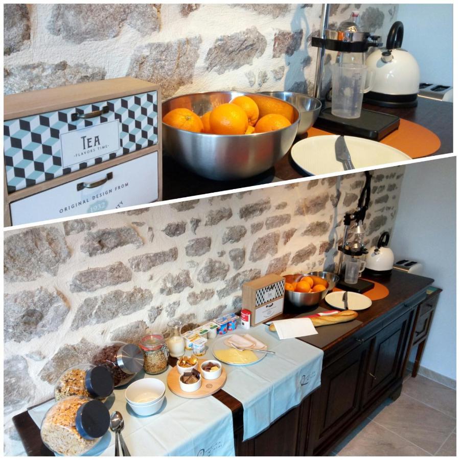 Chambres D'Hotes Quatre Mains Saint-Priest-des-Champs Zewnętrze zdjęcie